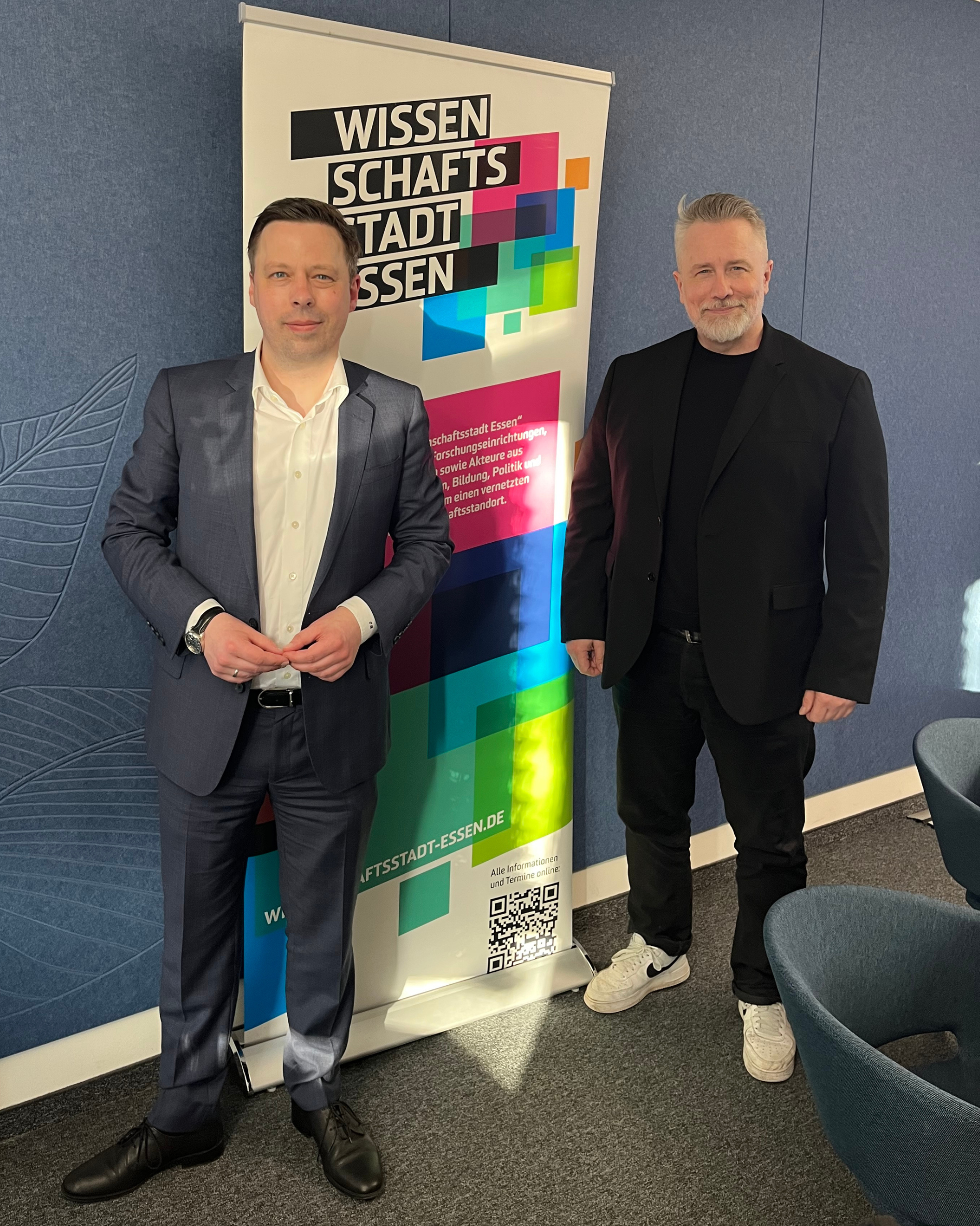 Der scheidende und der neu gewählte Vorstandsvorsitzende der Initiative Wissenschaftsstadt Essen bei der Vorstandssitzung